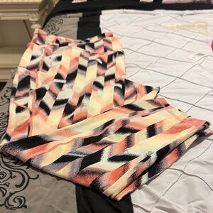 Torrid Active Multicolor Chevron Leggings